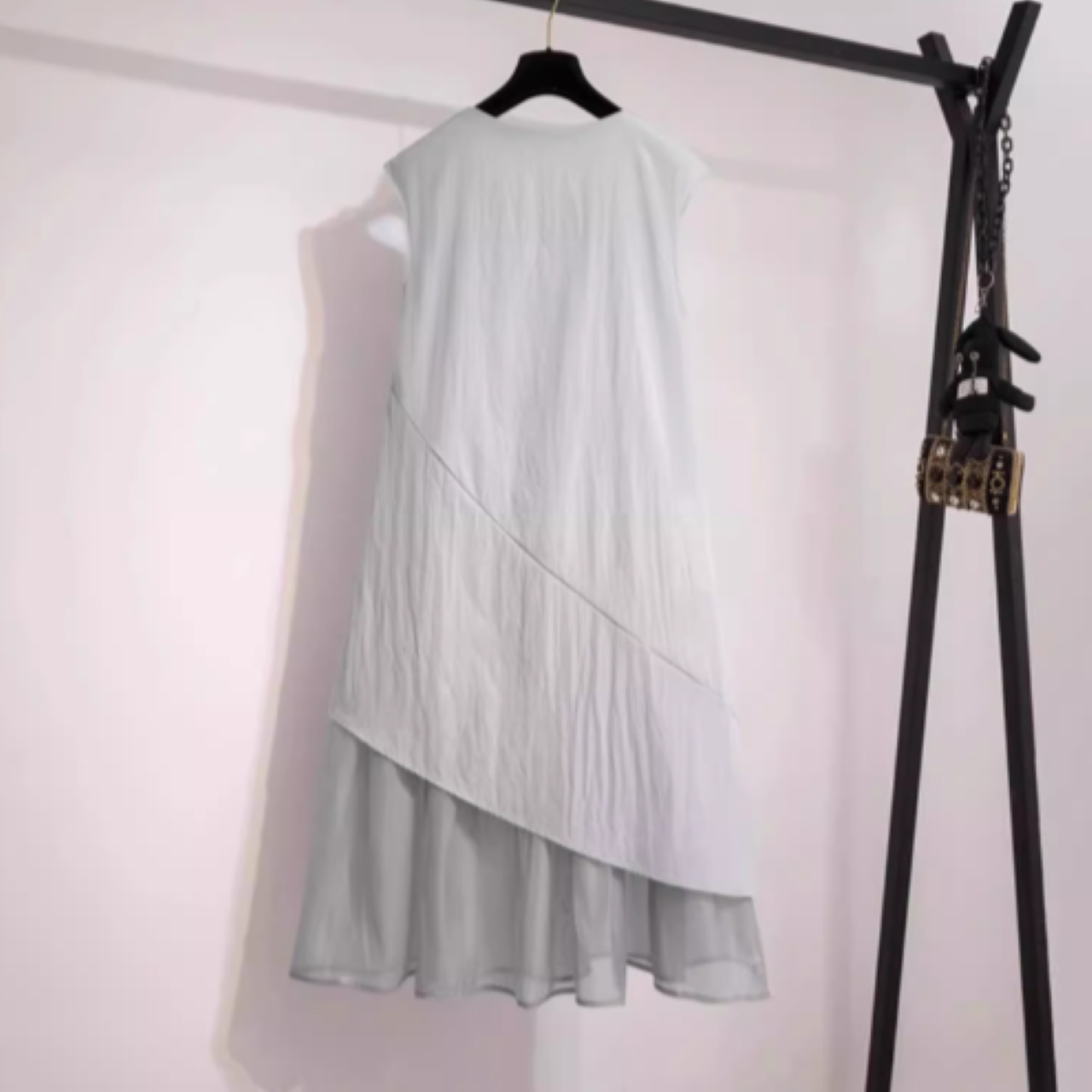 骨格ウェーブ レイヤード スクエアカラー Aラインワンピース